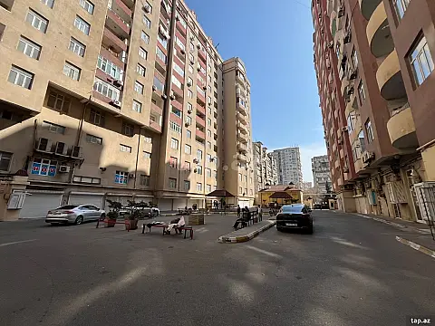 Satılır 3 otaqlı yeni tikili 71 m²