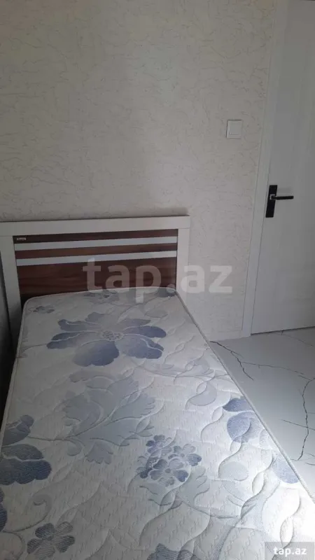 Kirayə verilir 3 otaqlı yeni tikili 65 m²