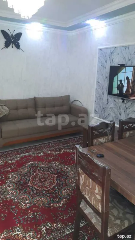 Kirayə verilir 3 otaqlı yeni tikili 65 m²