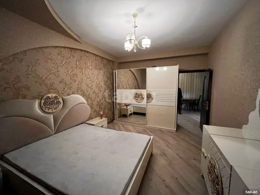 Kirayə verilir 3 otaqlı yeni tikili 65 m²