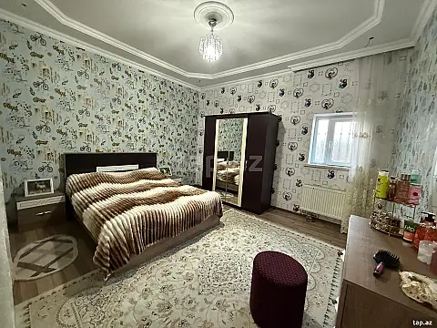 Satılır 4 otaqlı həyət evi 217 m²