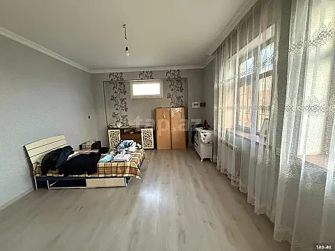 Satılır 4 otaqlı həyət evi 217 m²