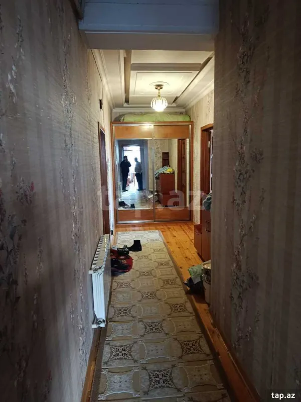 Kirayə verilir 3 otaqlı yeni tikili 142 m²