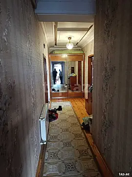 Kirayə verilir 3 otaqlı yeni tikili 142 m²