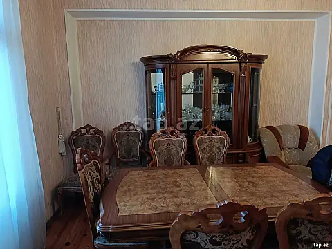 Kirayə verilir 3 otaqlı yeni tikili 142 m²