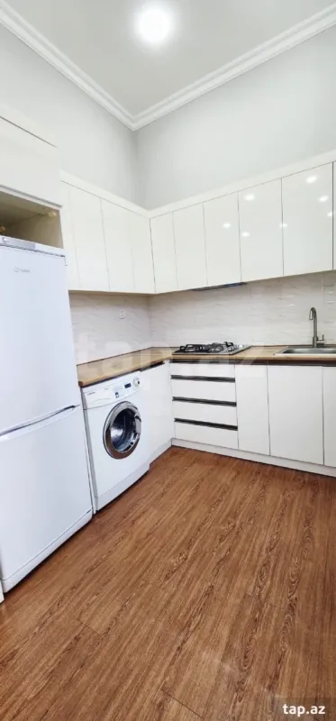 Kirayə verilir 3 otaqlı mənzil 70 m²