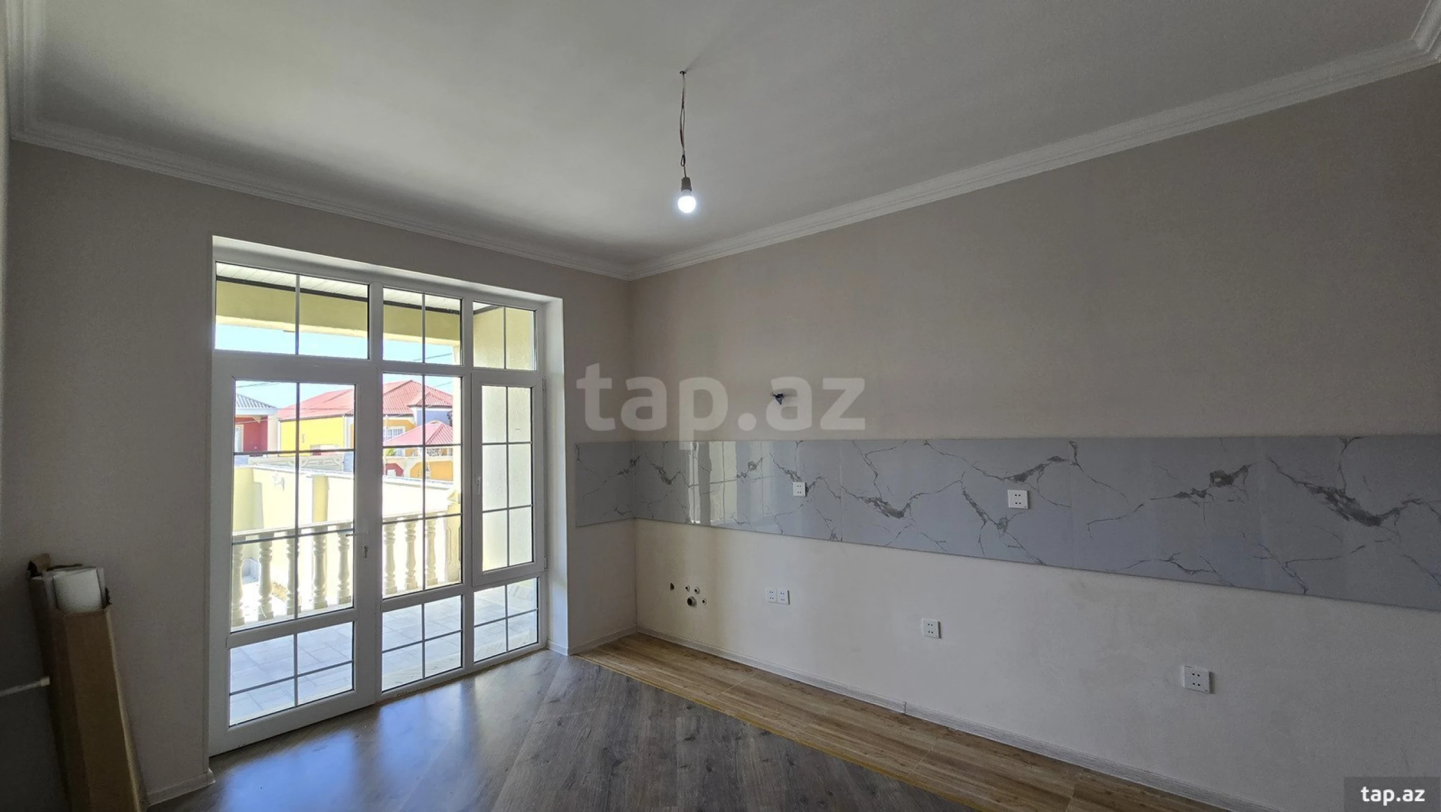 Satılır 4 otaqlı həyət evi 125 m²
