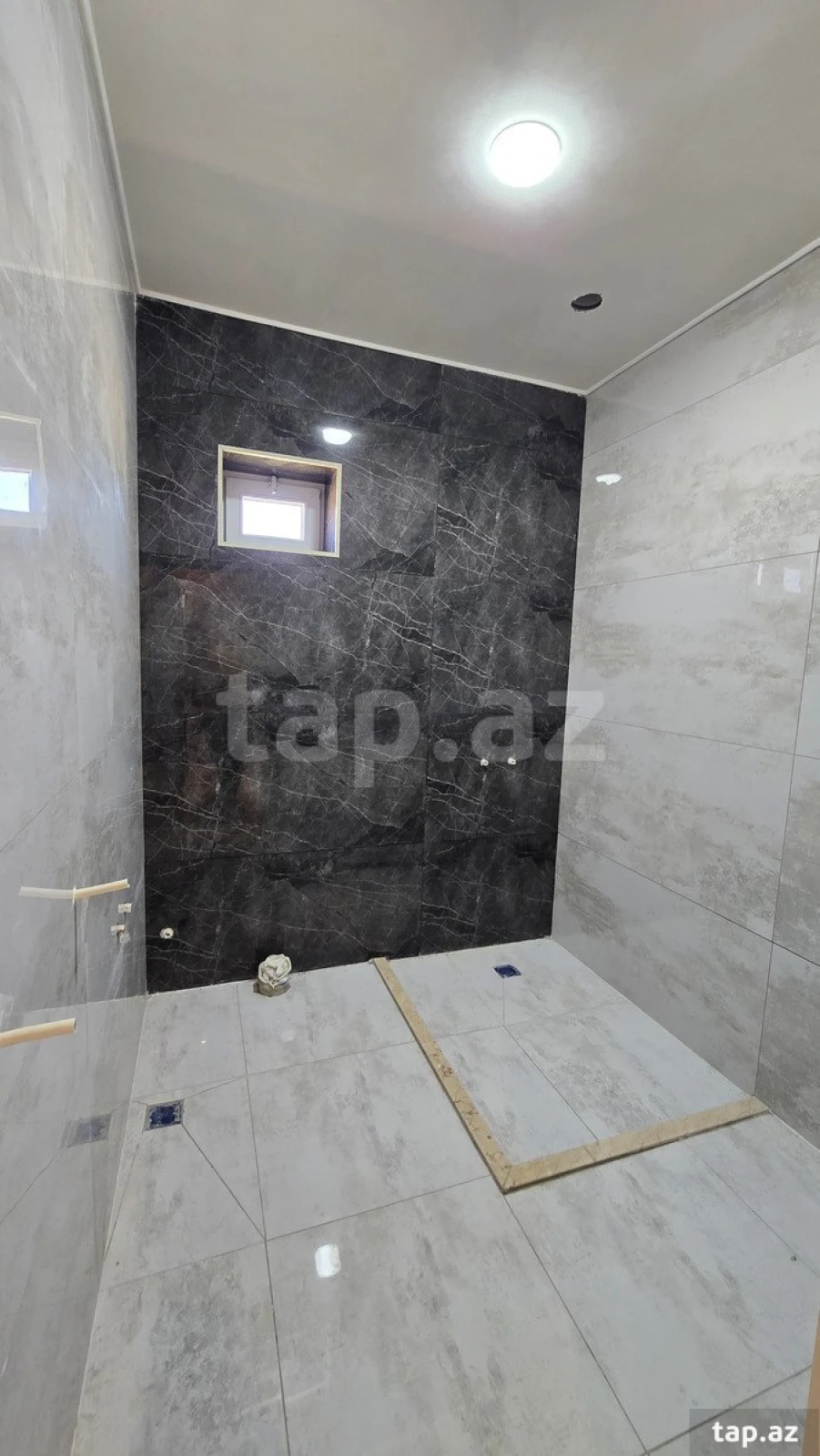 Satılır 4 otaqlı həyət evi 125 m²