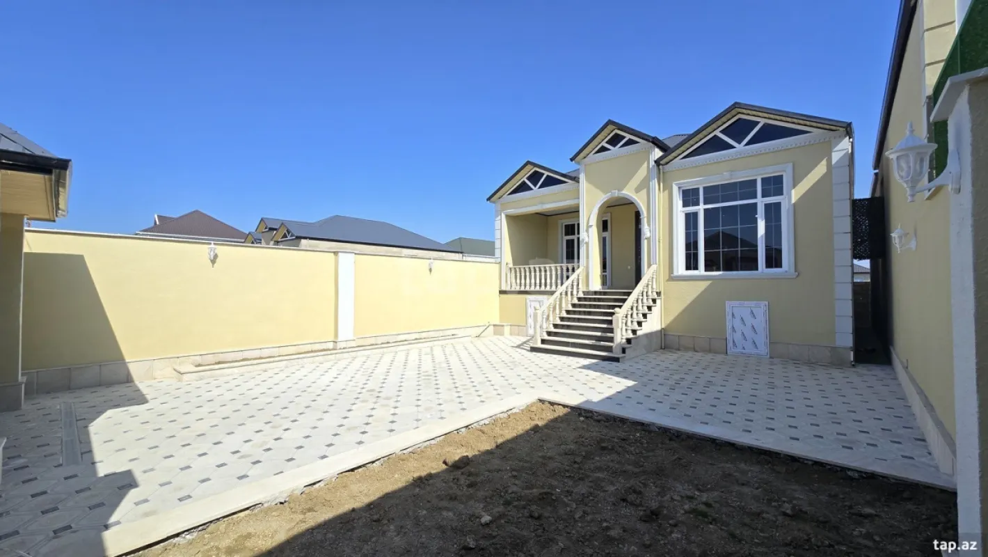 Satılır 4 otaqlı həyət evi 125 m²