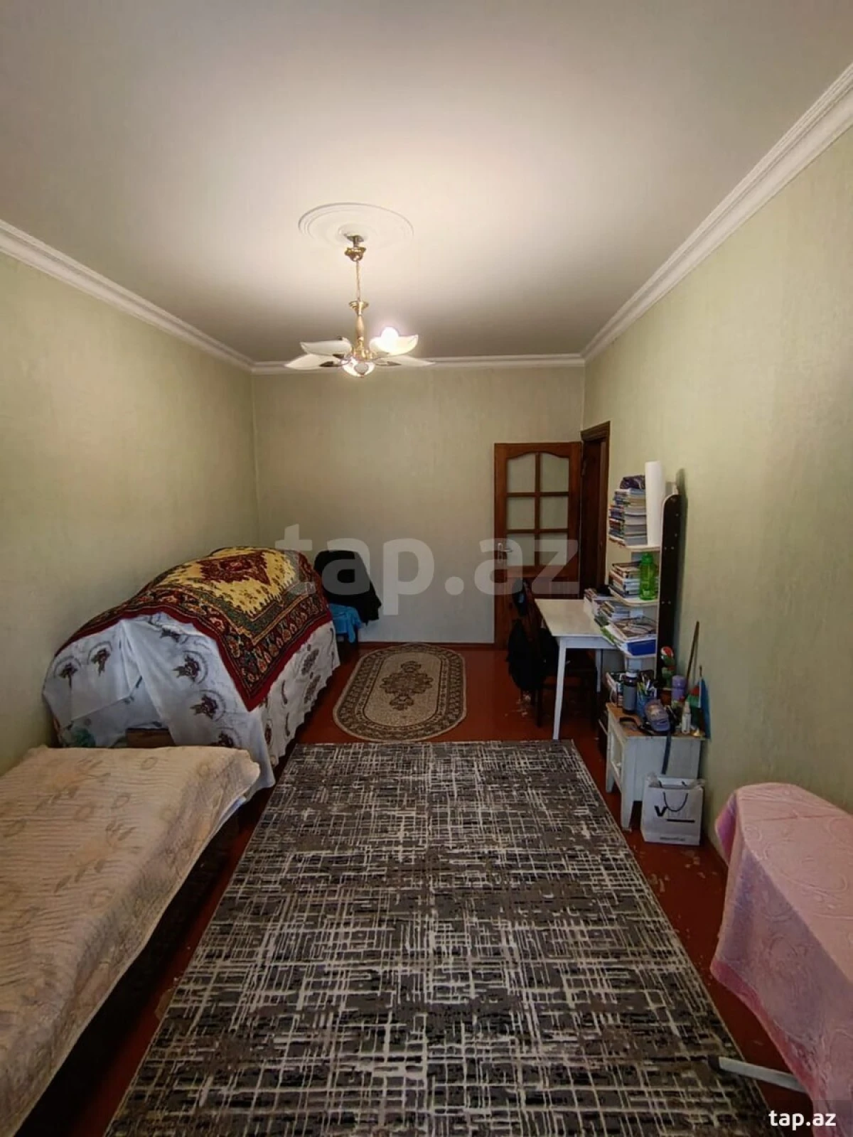 Satılır 4 otaqlı mənzil 110 m²