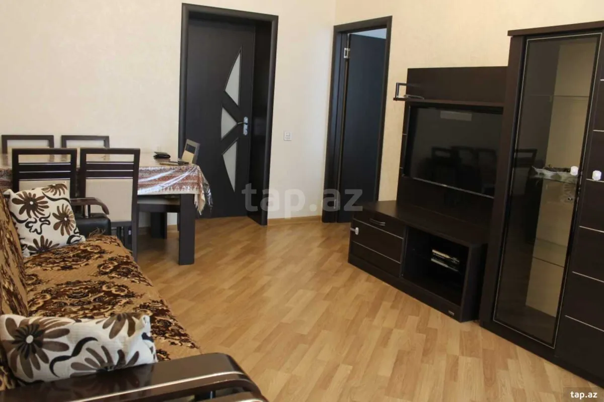 Kirayə verilir 2 otaqlı mənzil 55 m²