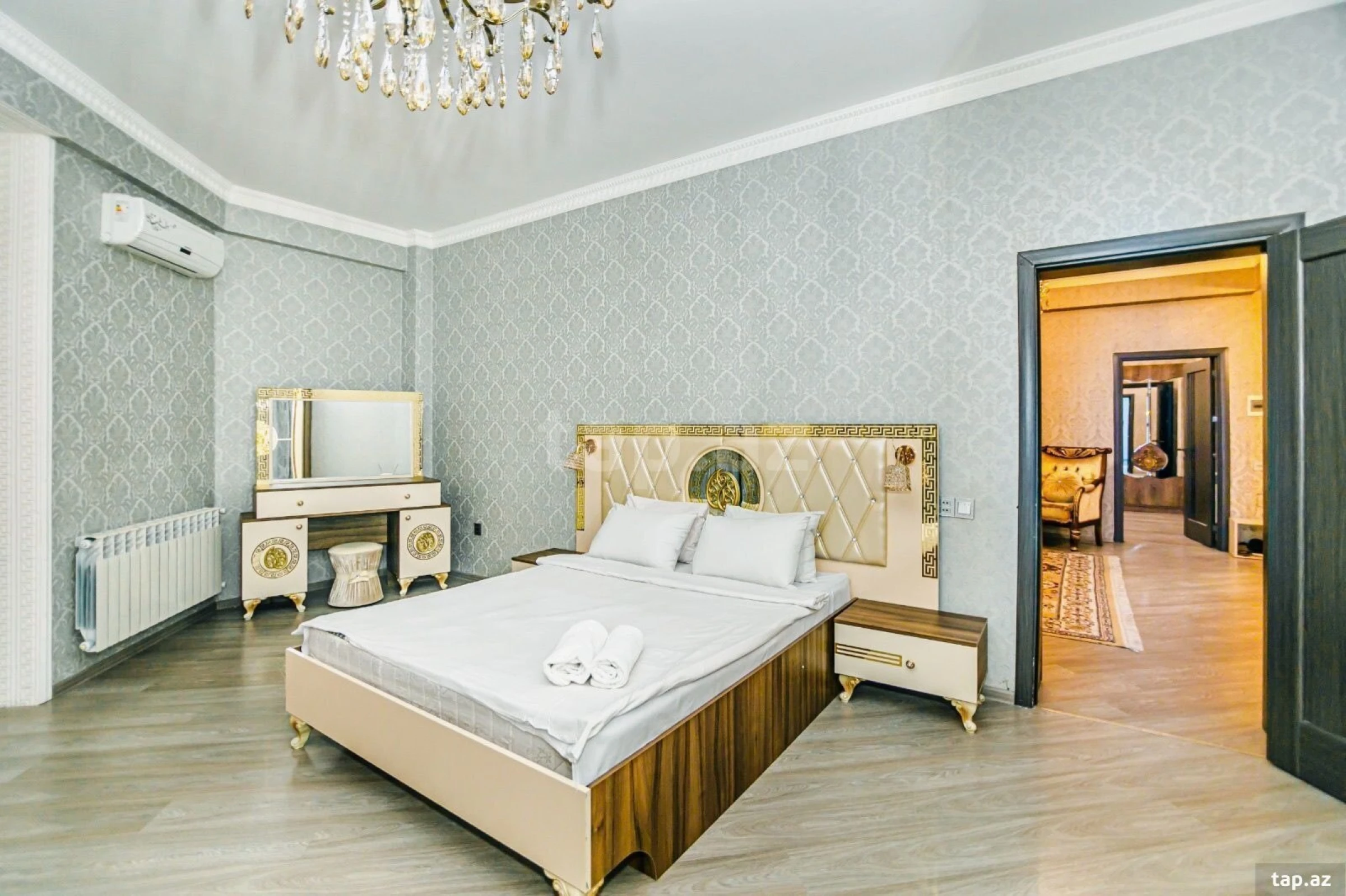 Kirayə verilir 3 otaqlı yeni tikili 136 m²