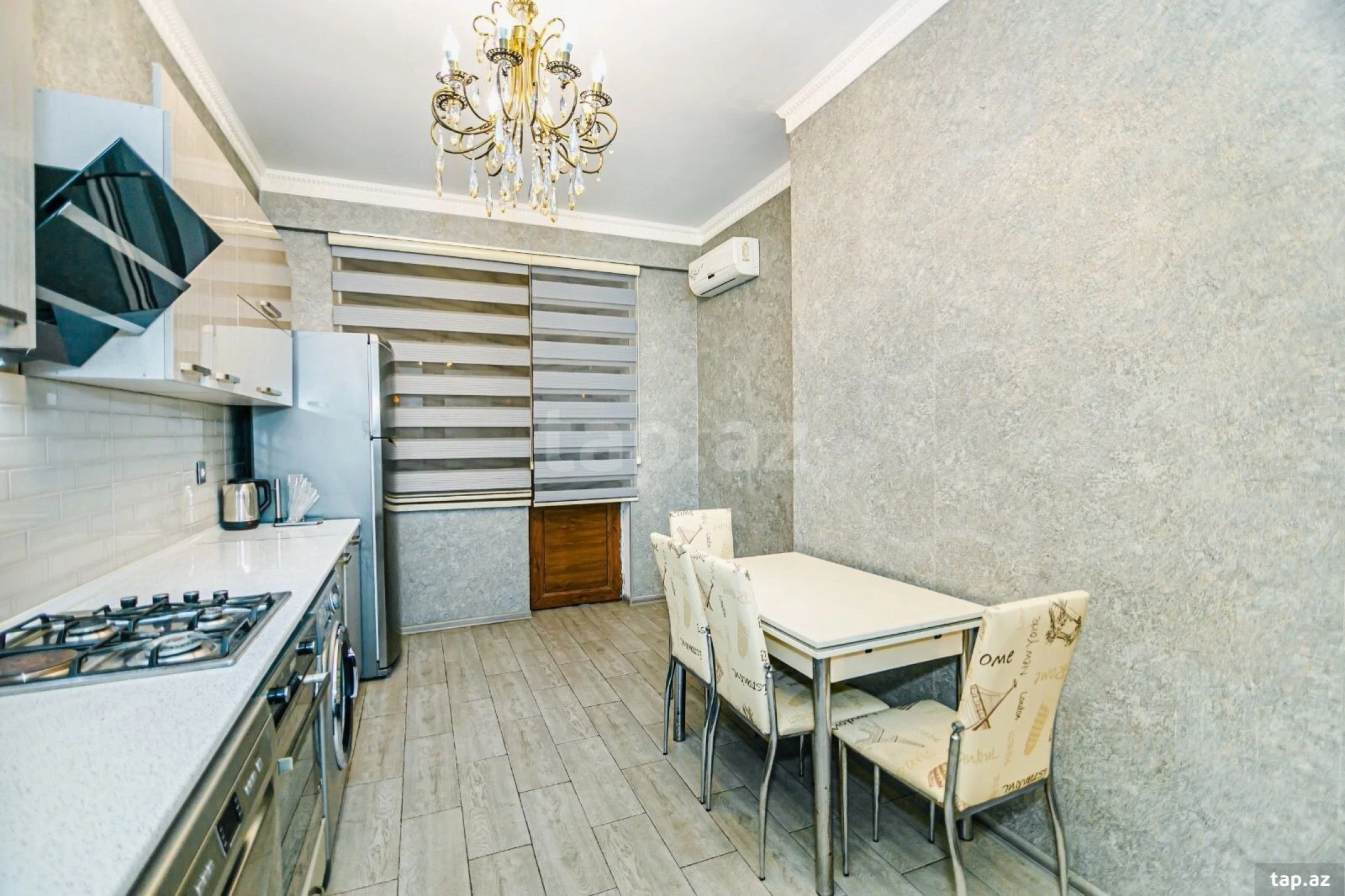 Kirayə verilir 3 otaqlı yeni tikili 136 m²