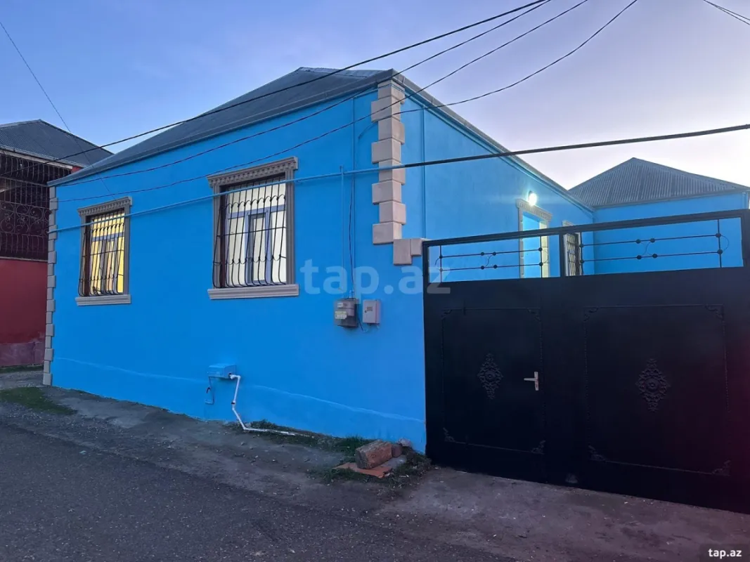 Satılır 3 otaqlı həyət evi 80 m²