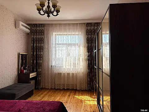 Satılır 4 otaqlı həyət evi 10 m² — Bakı, Şüvəlan 4 otaq 10.00 m²
