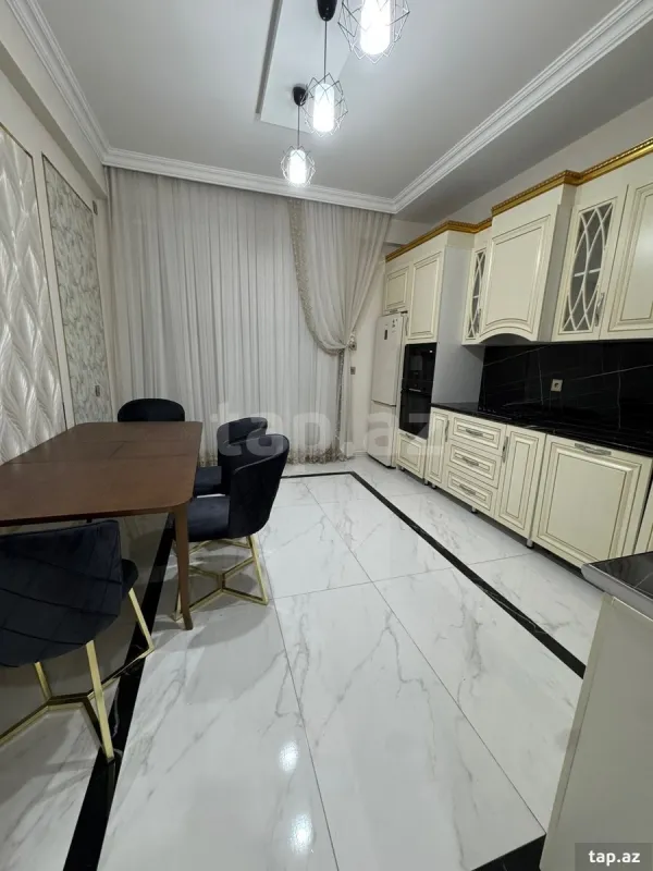 Satılır 2 otaqlı yeni tikili 80 m²