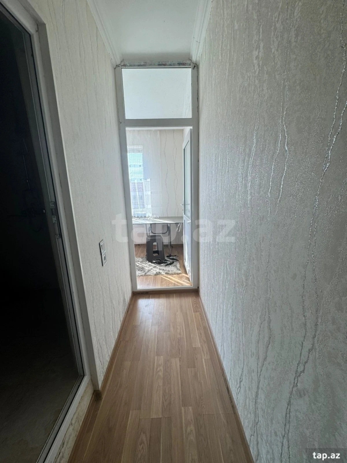 Satılır 1 otaqlı mənzil 38 m²