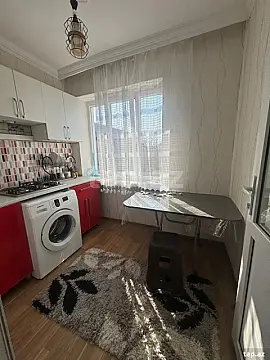 Satılır 1 otaqlı mənzil 38 m²