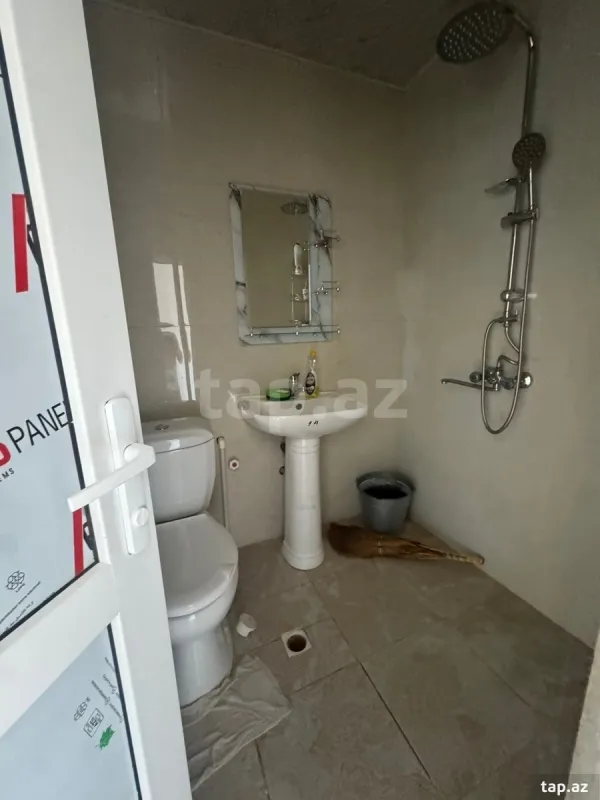 Satılır 1 otaqlı mənzil 38 m²