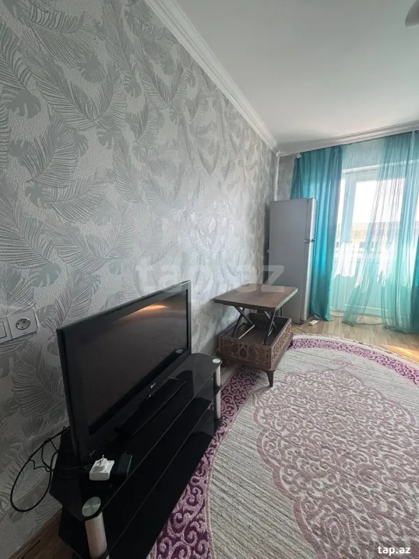 Satılır 1 otaqlı mənzil 38 m²