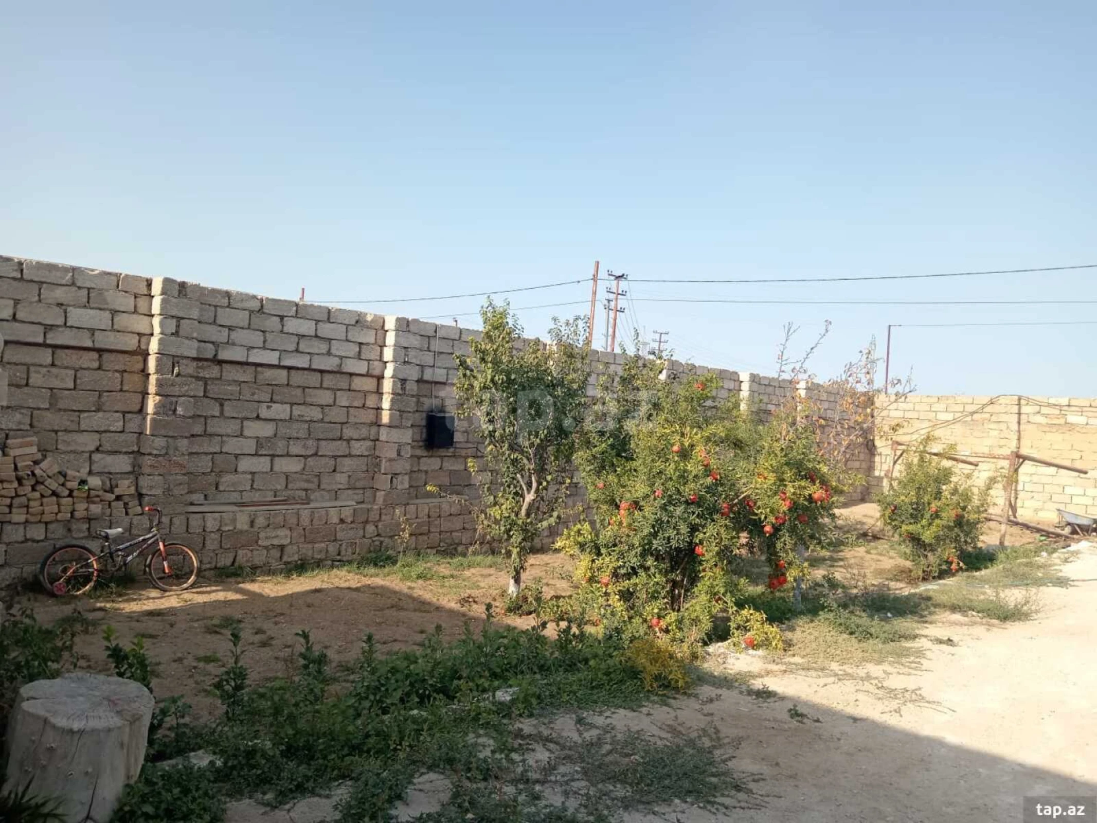 Satılır 4 otaqlı həyət evi 144 m²