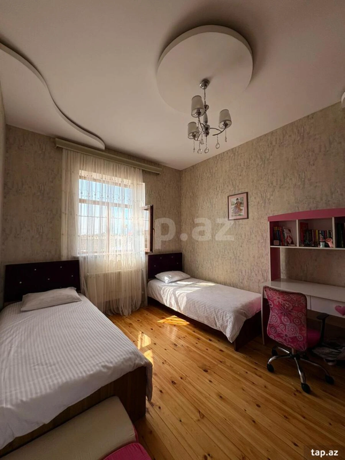 Satılır 4 otaqlı həyət evi 144 m²