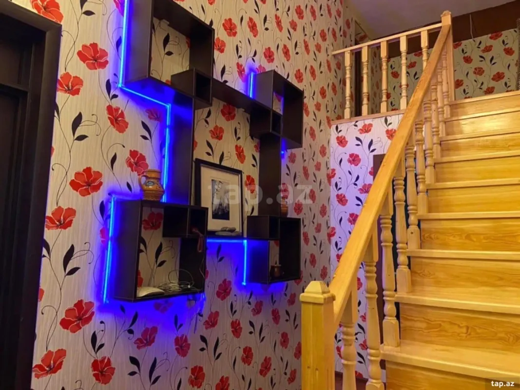 Satılır 4 otaqlı mənzil 80 m²