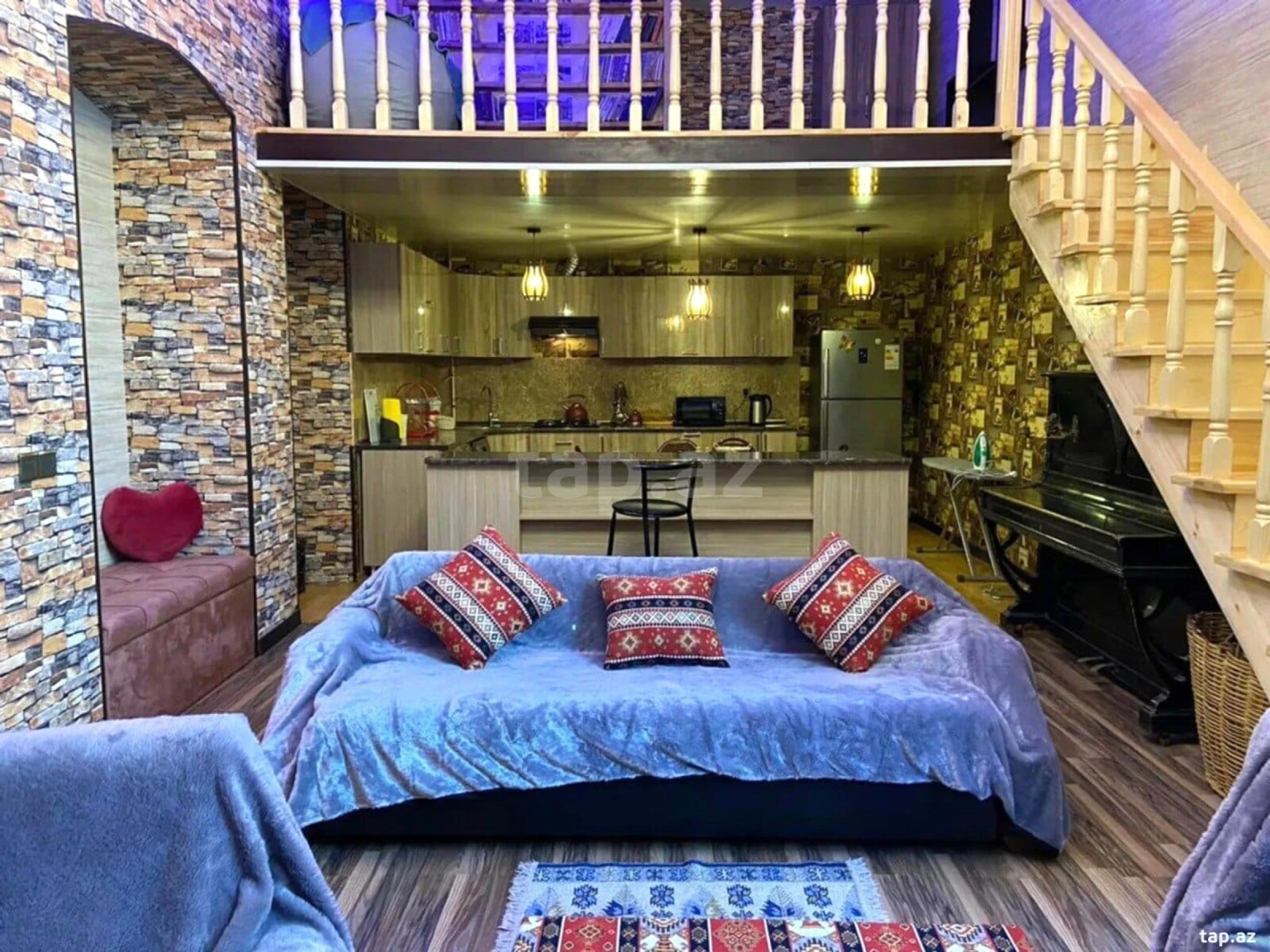 Satılır 4 otaqlı mənzil 80 m²