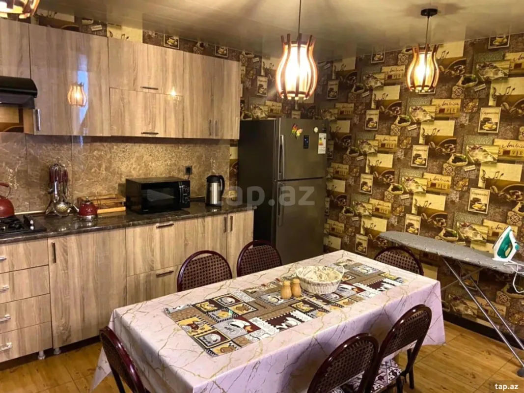 Satılır 4 otaqlı mənzil 80 m²