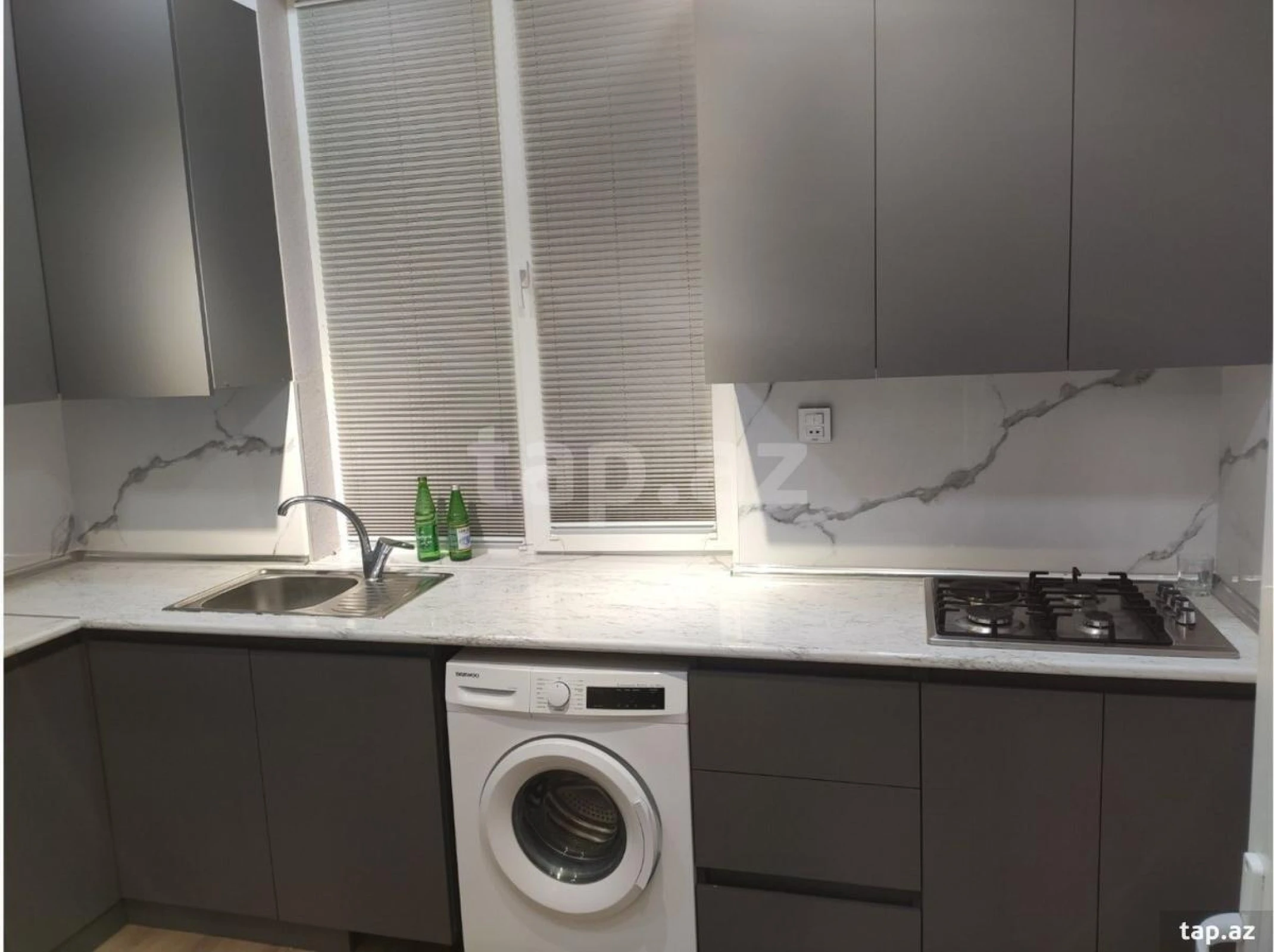 Satılır 2 otaqlı yeni tikili 66 m²