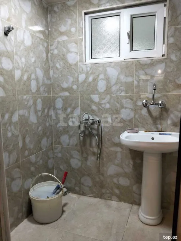 Satılır 3 otaqlı mənzil 60 m²