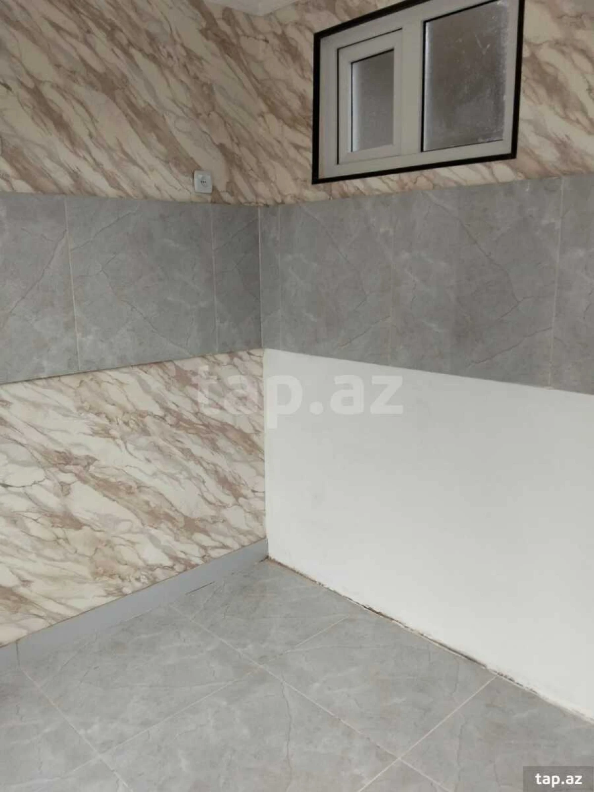 Satılır 3 otaqlı mənzil 60 m²