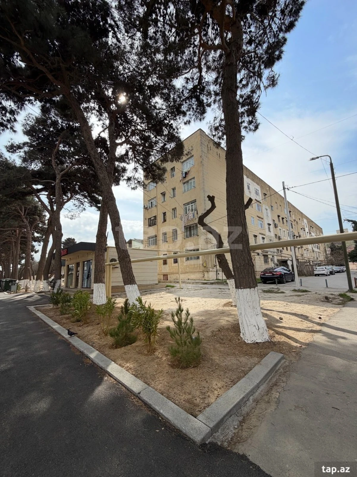 Satılır 2 otaqlı mənzil 56 m²