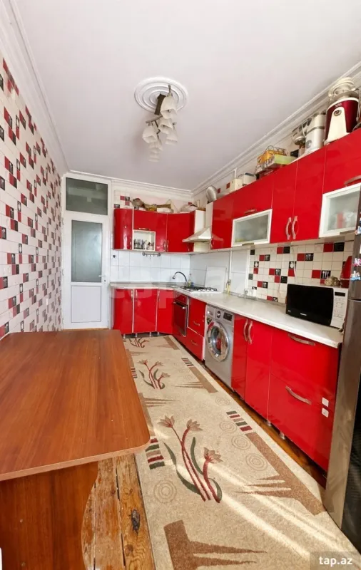 Satılır 2 otaqlı mənzil 56 m²