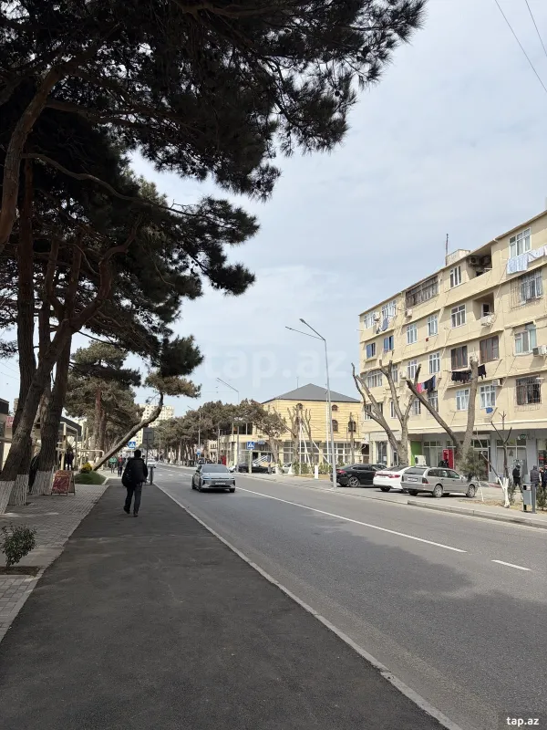 Satılır 2 otaqlı mənzil 56 m²