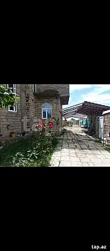 Satılır 11 otaqlı həyət evi 300 m²