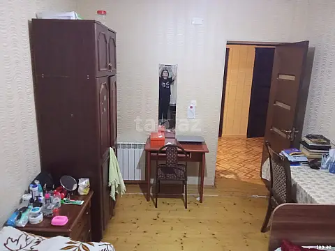 Kirayə verilir 4 otaqlı həyət evi 100 m² — Bakı, İnşaatçılar 4 otaq 100.00 m²