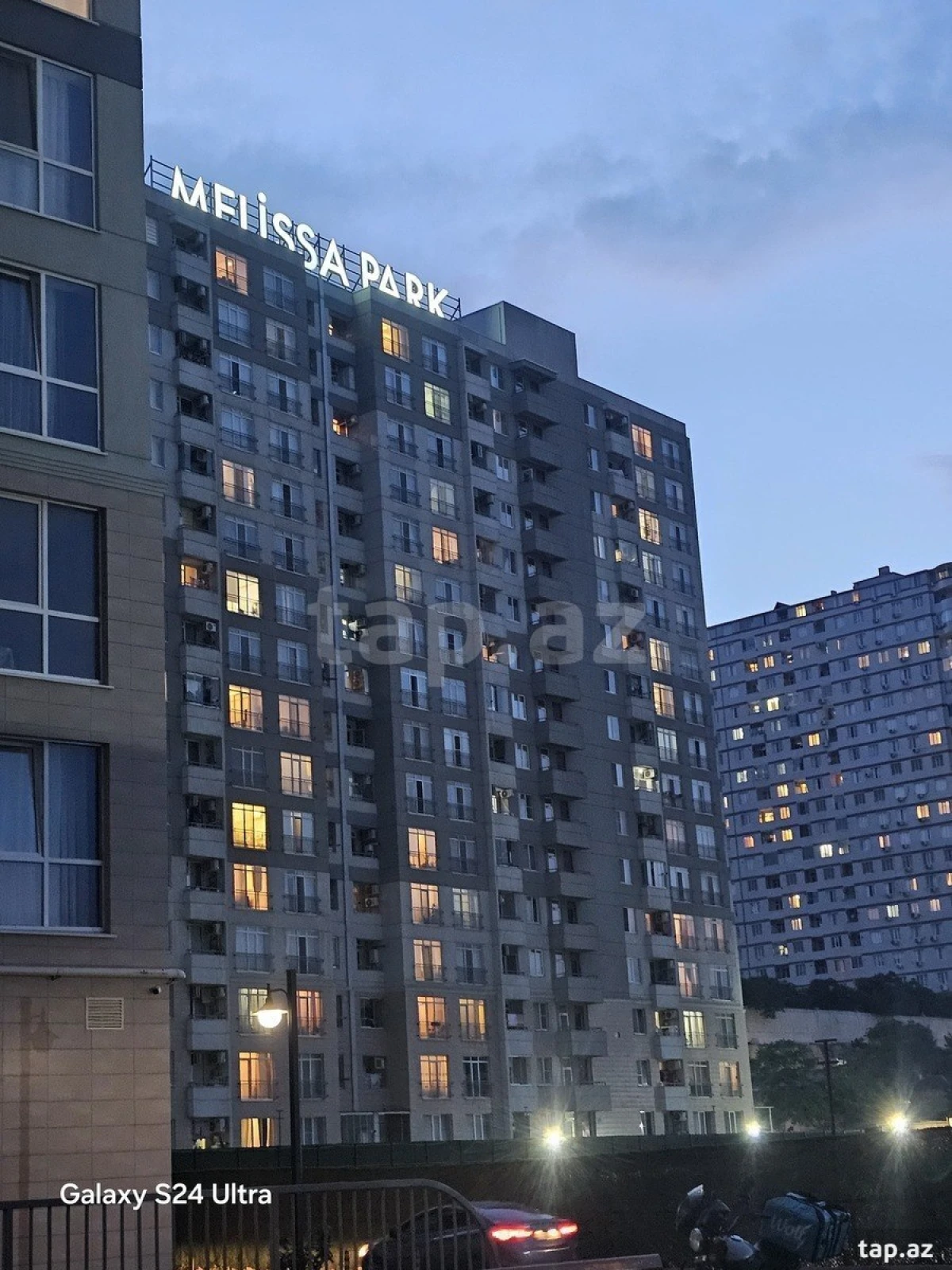 Kirayə verilir 2 otaqlı yeni tikili 56 m²