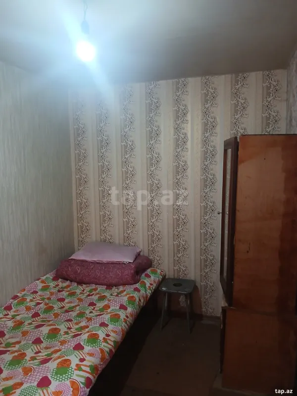 Kirayə verilir 1 otaqlı həyət evi 12 m²
