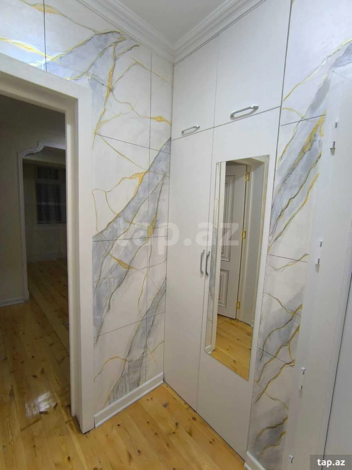 Kirayə verilir 2 otaqlı mənzil 60 m²