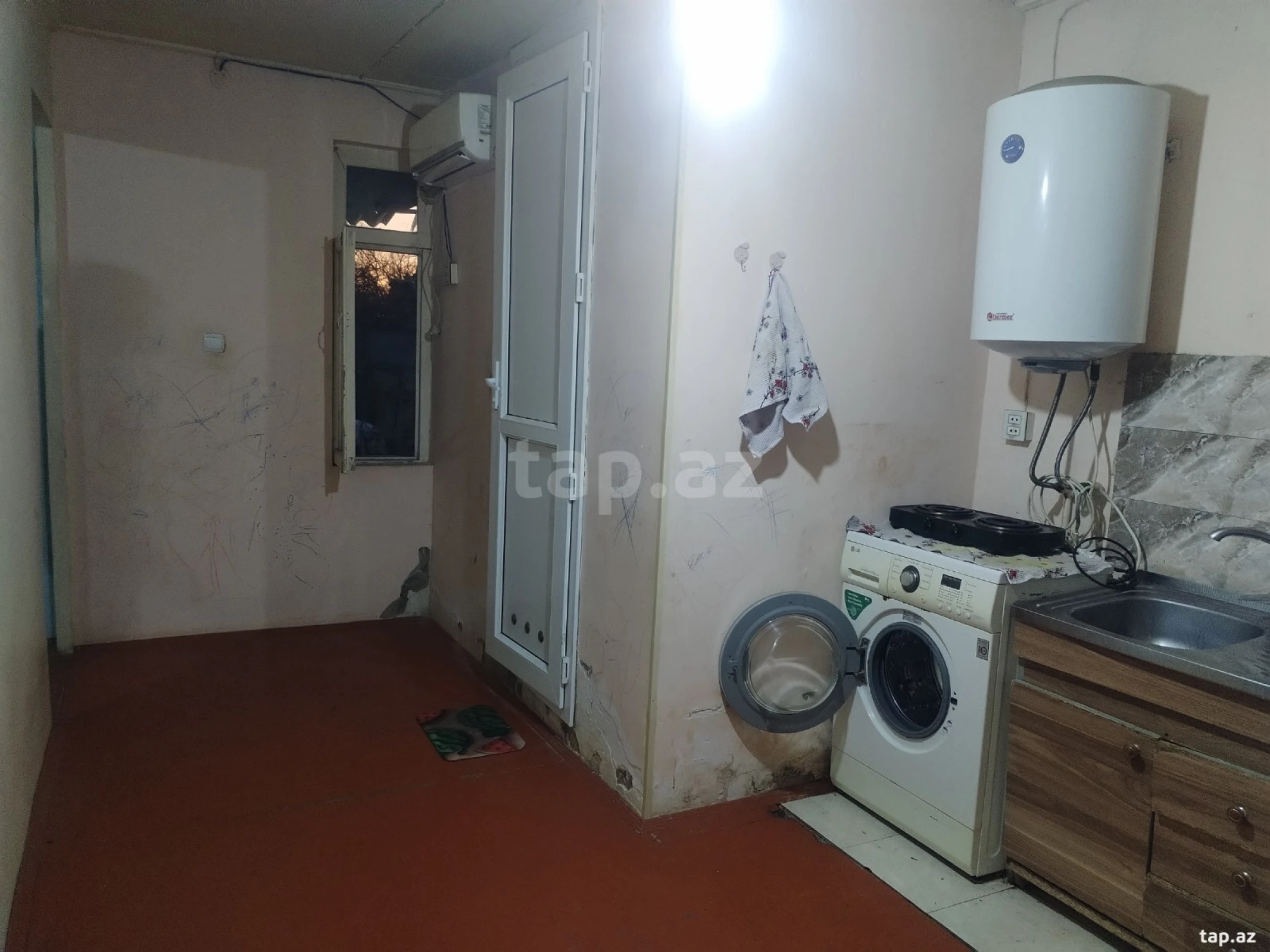 Kirayə verilir 2 otaqlı mənzil 42 m²