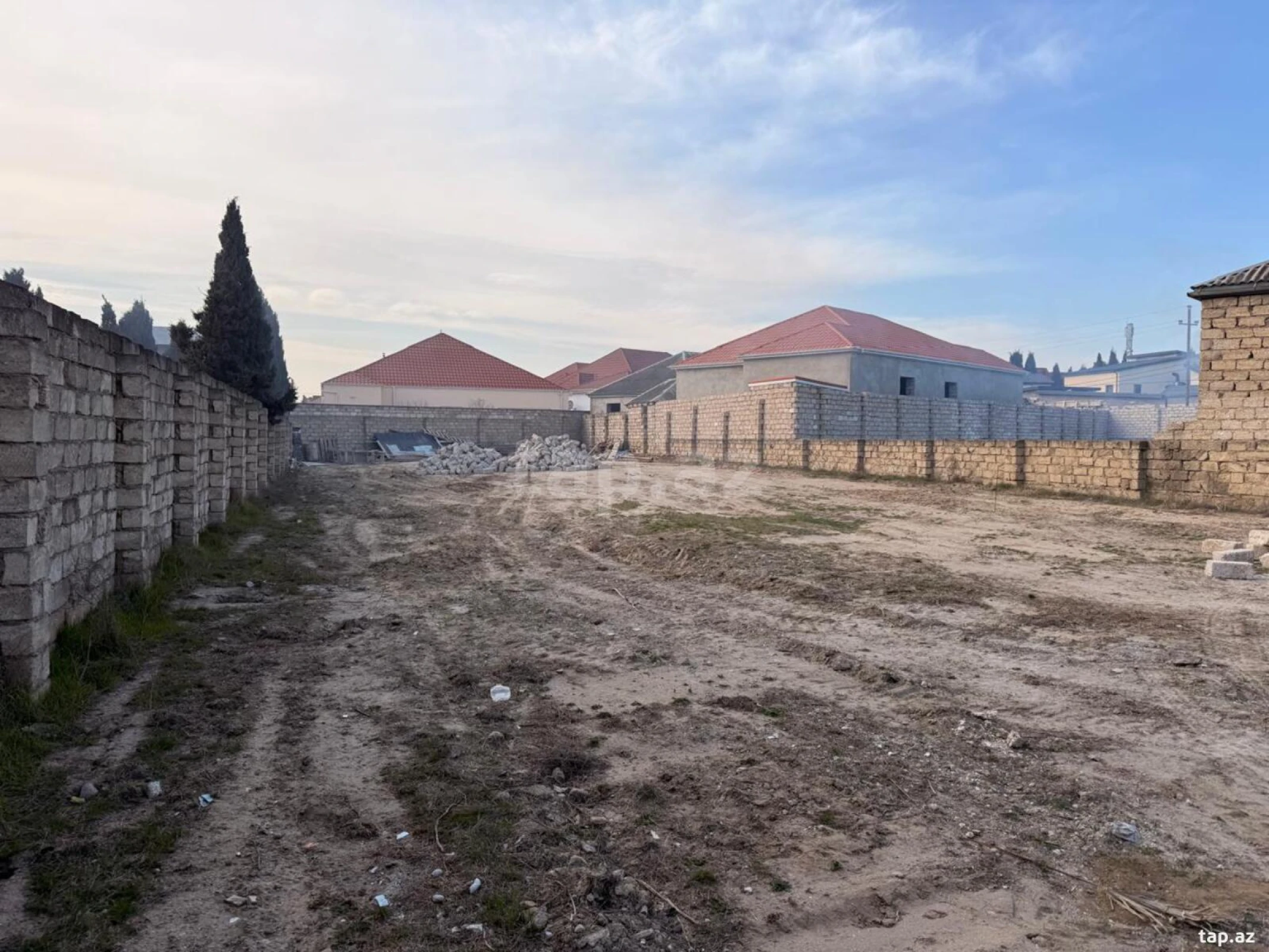 Satılır torpaq sahəsi