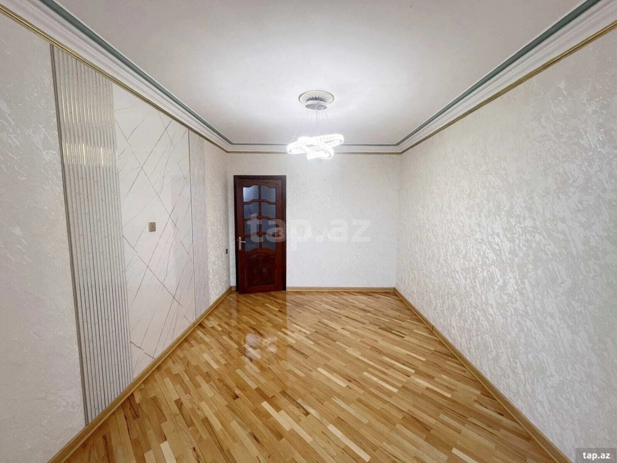 Satılır 2 otaqlı mənzil 67 m²