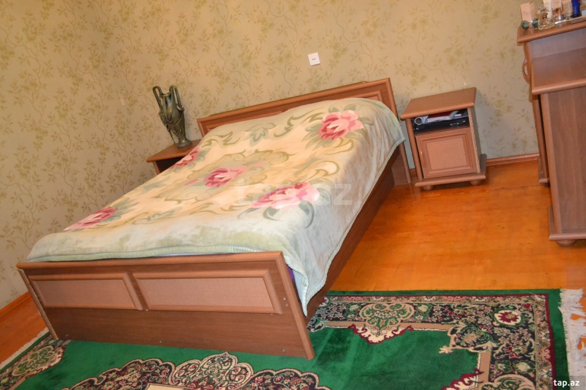 Satılır 3 otaqlı mənzil 45 m²