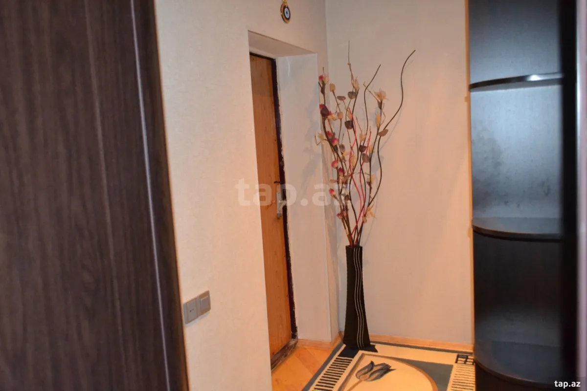 Satılır 3 otaqlı mənzil 45 m²