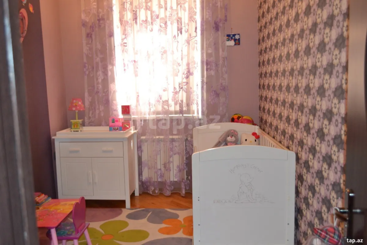 Satılır 3 otaqlı mənzil 45 m²