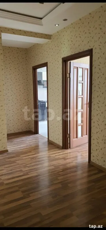 Kirayə verilir 2 otaqlı yeni tikili 110 m²