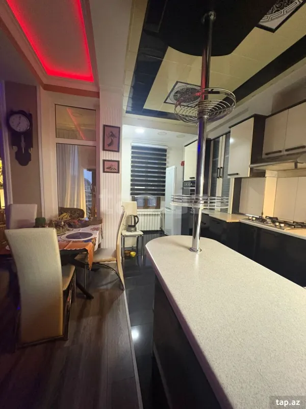 Kirayə verilir 2 otaqlı yeni tikili 60 m²