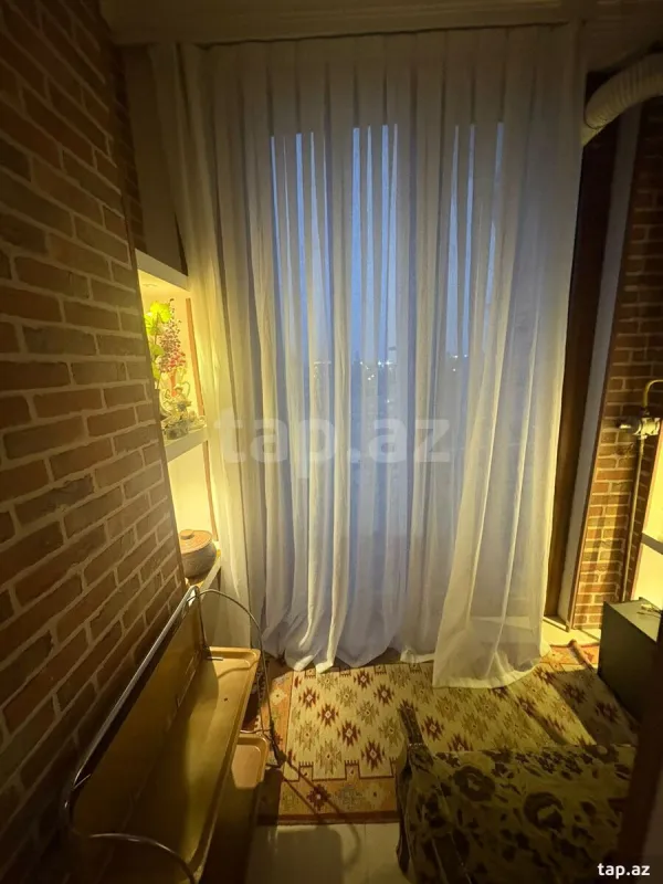 Kirayə verilir 2 otaqlı yeni tikili 60 m²