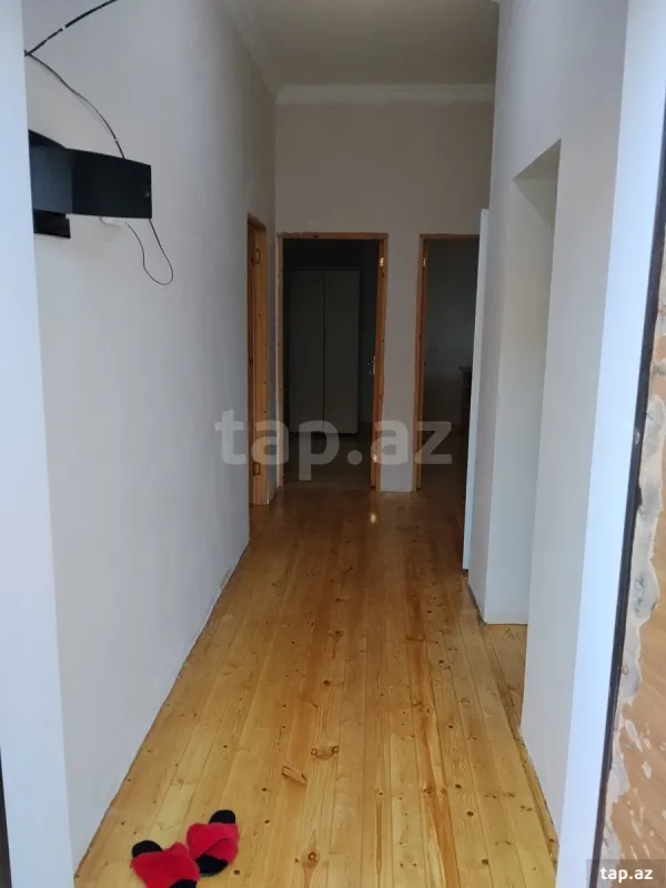 Satılır 4 otaqlı həyət evi 100 m²